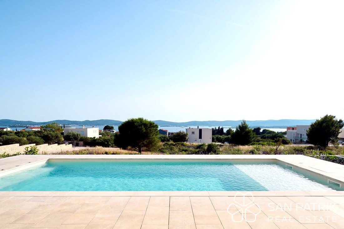Villa in Sveti Filip i Jakov, Zadar County, Croatia 2 - 17388126