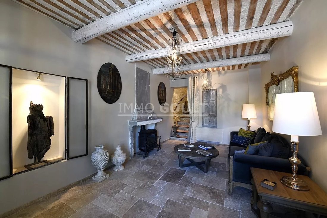 House in Goult, Provence-Alpes-Côte d'Azur, France 4 - 17388419