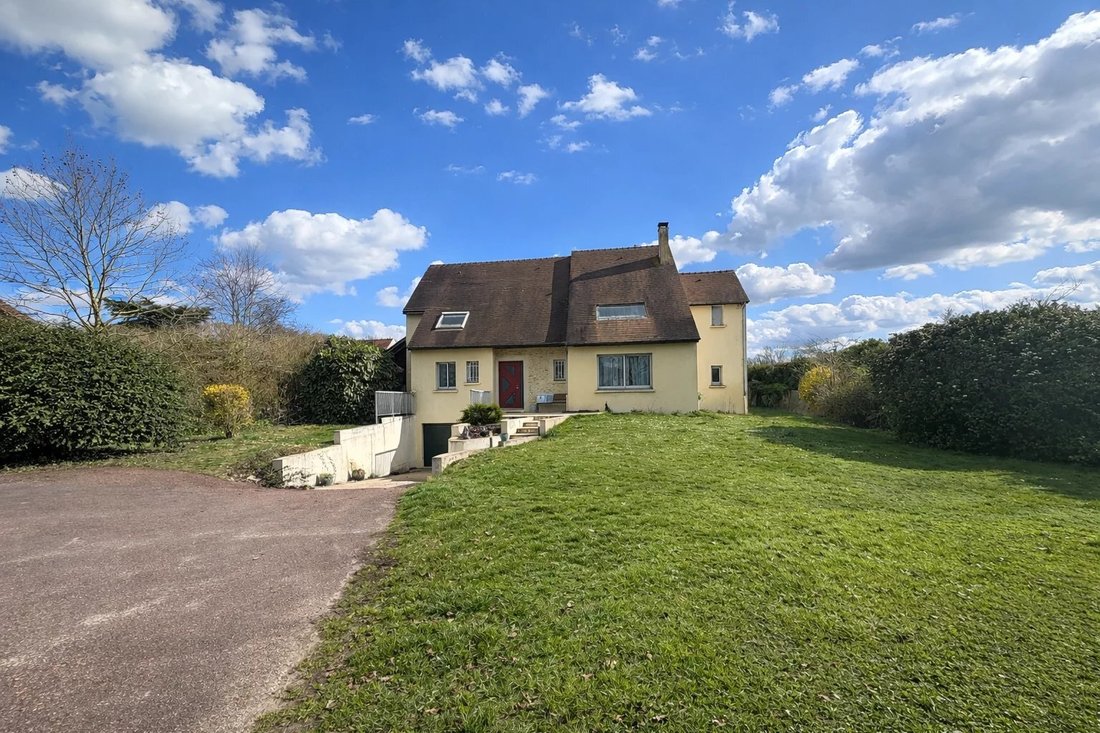 House in Barbizon, Ile-de-France, France 1 - 17388240