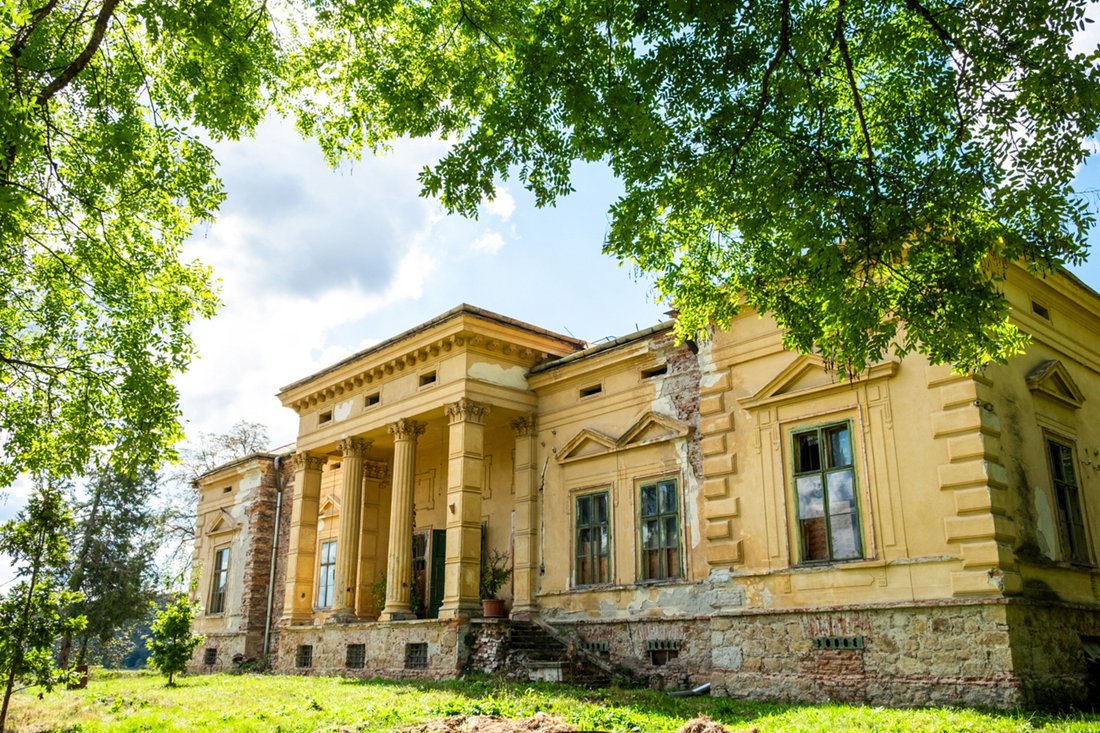 Odvoș, Arad County, Romania 1 - 17387756