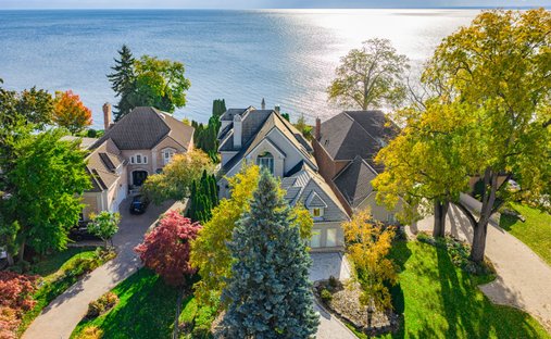 Haus in Oakville, Ontario, Kanada 1