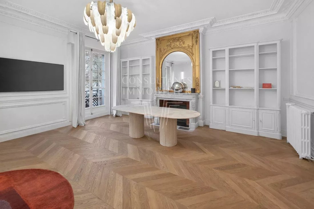 Apartment in Bois de Boulogne, Paris 16e Arrondissement, Paris 1 - 17388155