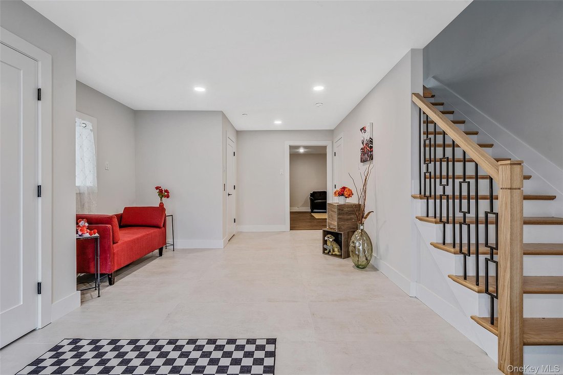 House in Oceanside, New York, United States 2 - 17387870