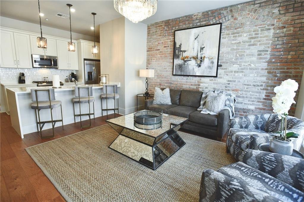 Condo in New Orleans, Louisiana, United States 2 - 17387792
