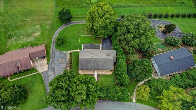 House in Eden, North Carolina, United States 3 - 17388434
