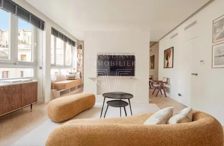 Apartment in Triangle d'Or, Paris 8e Arrondissement, Paris 1 - 17388153