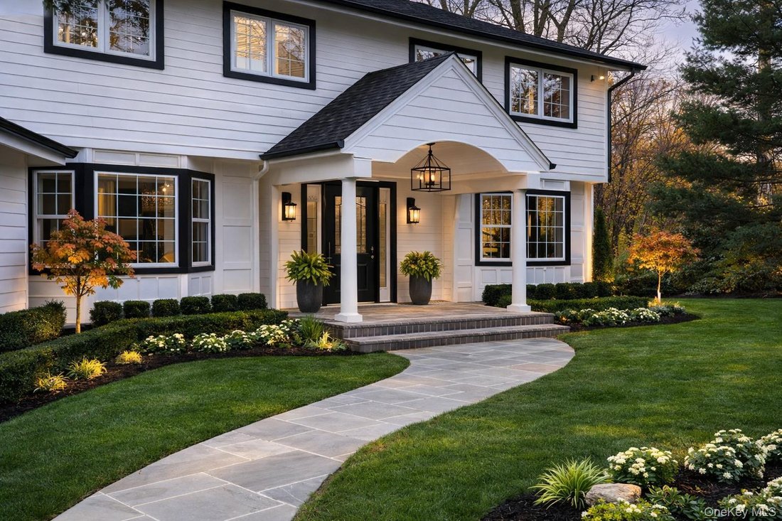 House in Huntington Station, New York, United States 2 - 17321006