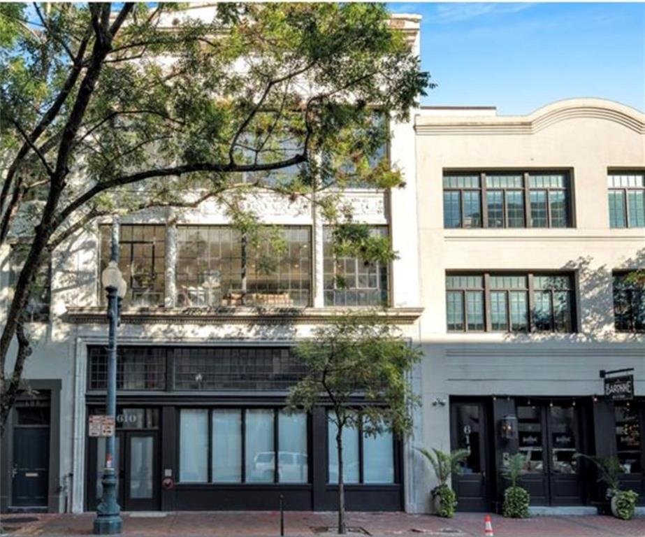 Condo in New Orleans, Louisiana, United States 1 - 17387792