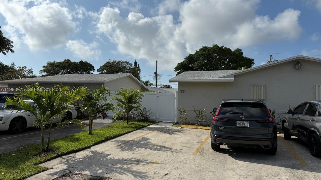 Pompano Beach, Florida, United States 5 - 17387909