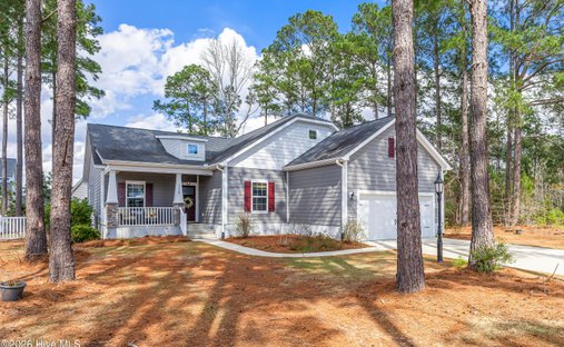 House in Ash, North Carolina, United States 1