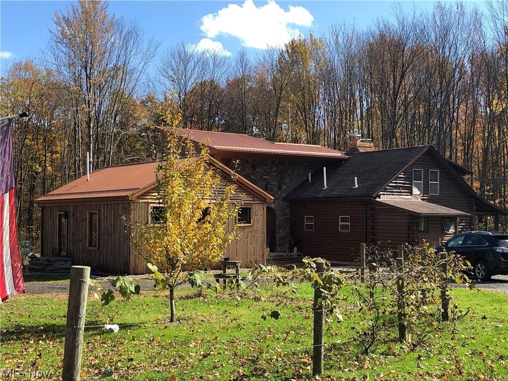 House in Roaming Shores, Ohio, United States 1 - 17387959