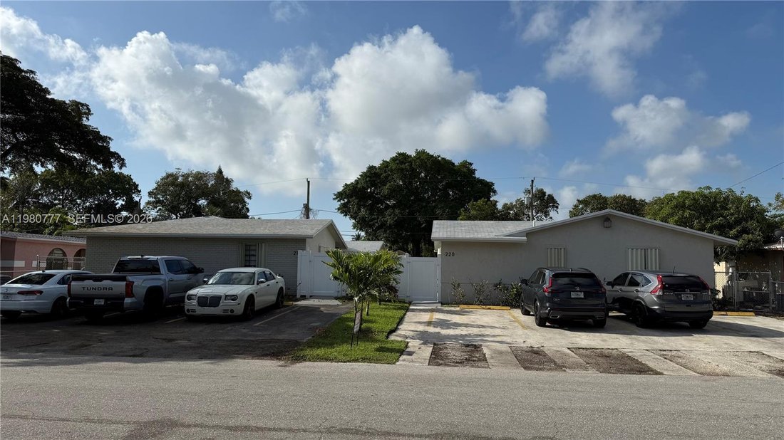 Pompano Beach, Florida, United States 2 - 17387941