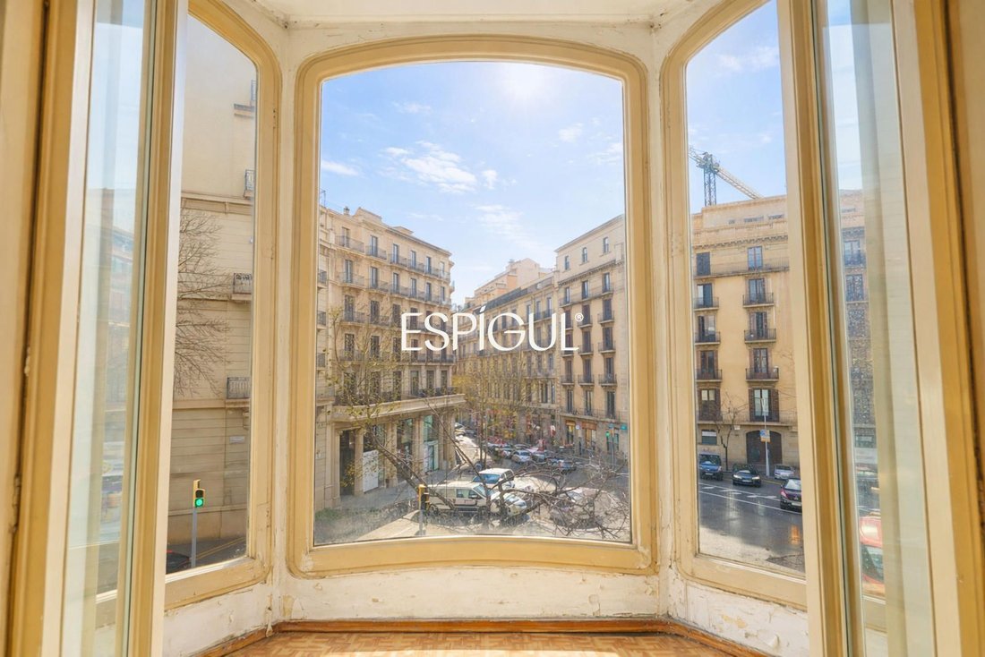Apartment in Eixample, Barcelona, Spain 2 - 17386095