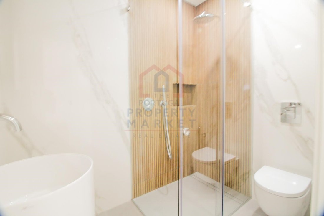Apartment in Quarteira, Algarve, Portugal 3 - 17389373