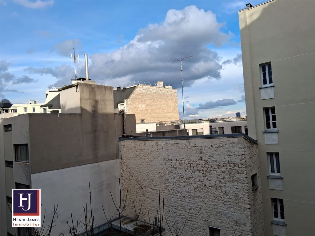 Apartment in Saint Gervais, Paris 4e Arrondissement, Paris 2 - 17388801
