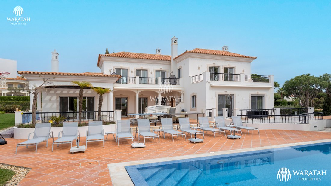 Villa in Vale do Lobo, Almancil, Portugal 1 - 17388731