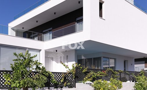 Villa in Yeroskipou, Paphos, Cyprus 1