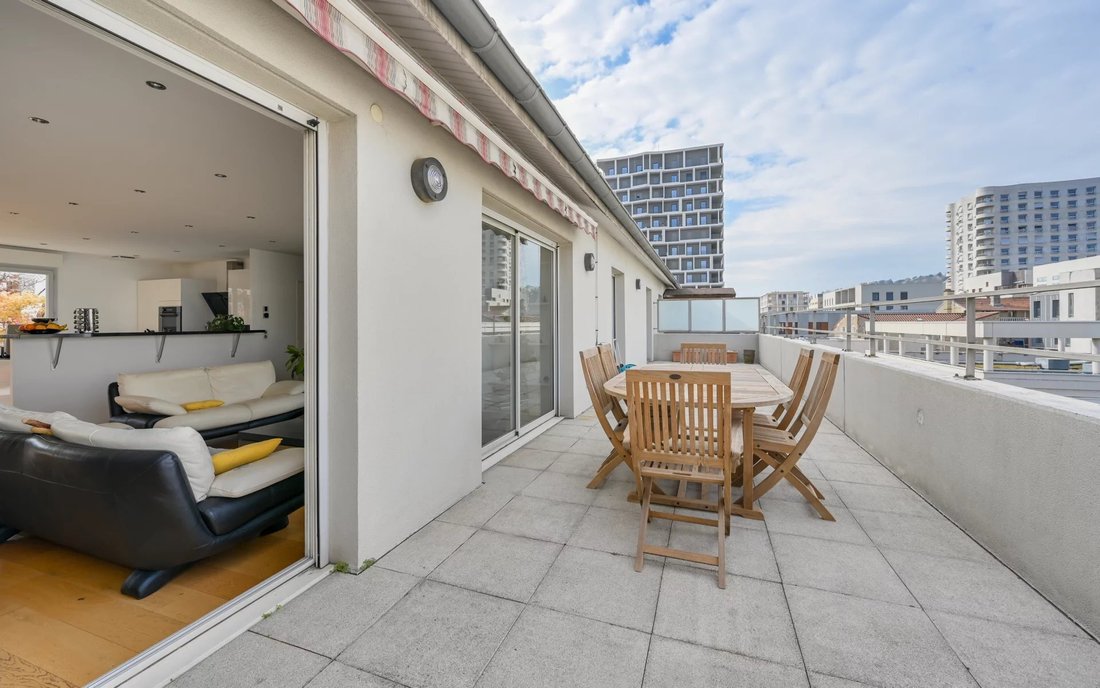 Apartment in Perralière, Lyon, Auvergne-Rhône-Alpes 3 - 17389022