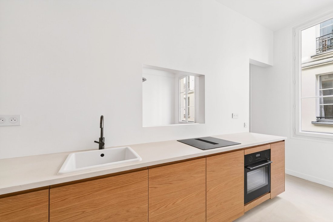 Apartment in Clignancourt-Jules Joffrin, Paris 18e Arrondissement, Paris 2 - 17388663
