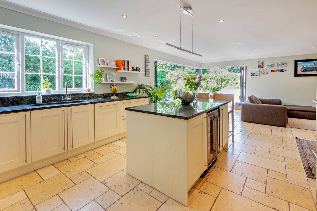 House in Maidenhead, England 3 - 17388674