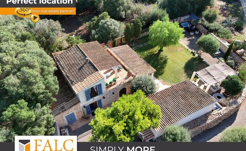 Finca in Santanyi, Balearic Islands, Spain 1