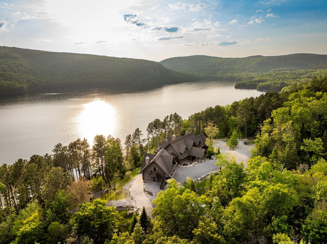Saint-Alexis-des-Monts, Quebec, Canada 2 - 17388913