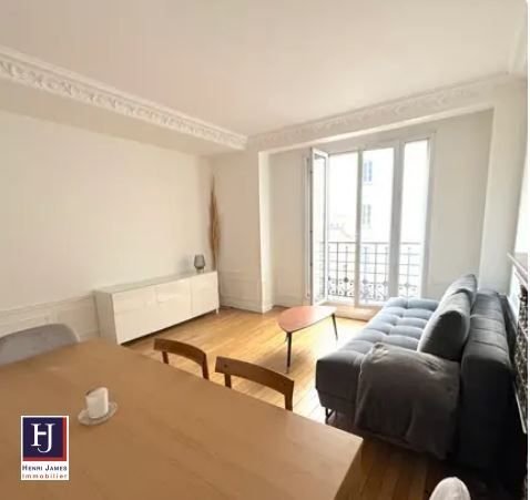 Apartment in Saint Gervais, Paris 4e Arrondissement, Paris 1 - 17388801