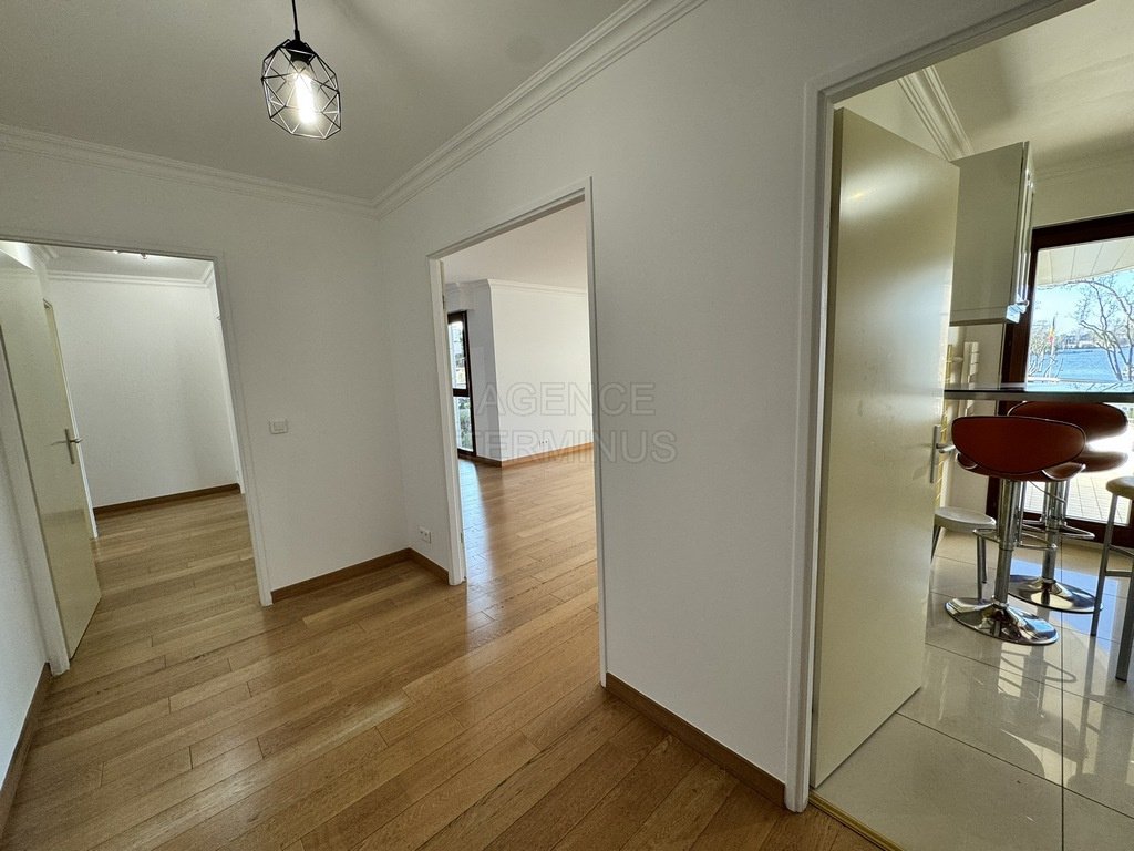Apartment in Centre Ville-Commerce, Enghien-les-Bains, France 3 - 17388635