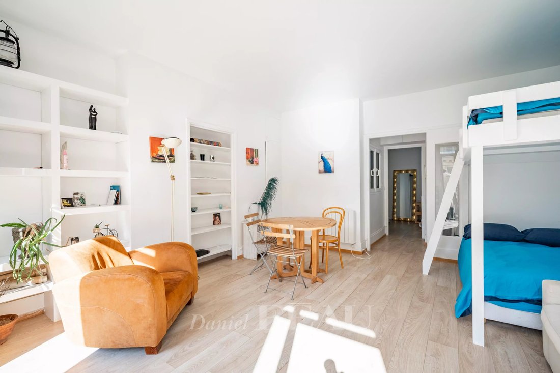 Apartment in Saint Victor, Paris 5e Arrondissement, Paris 5 - 17389018
