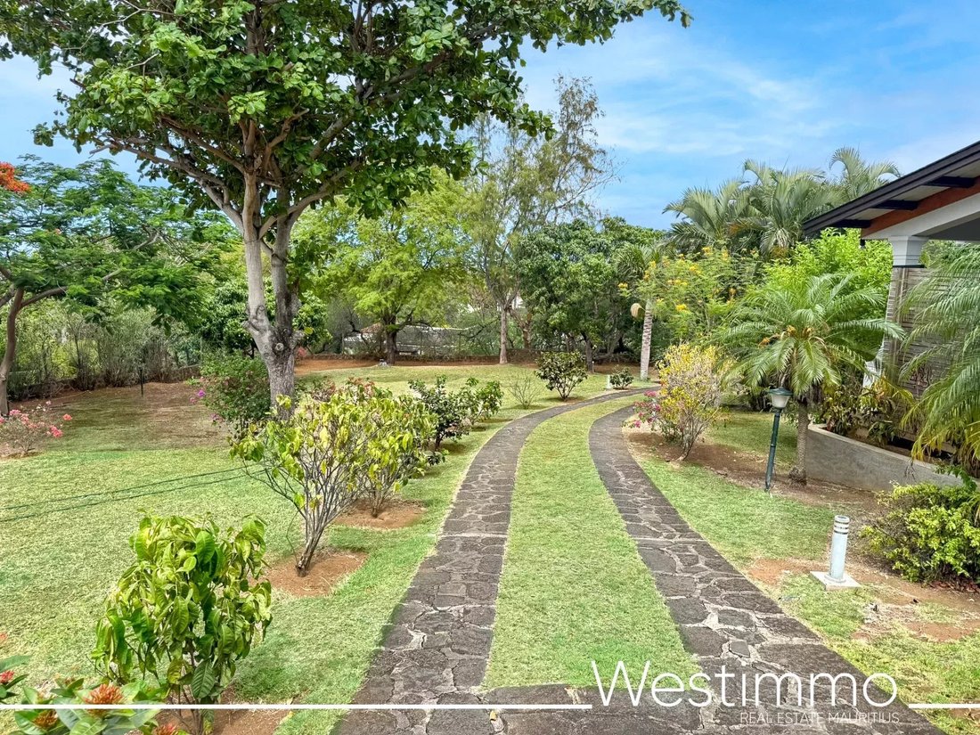 House in Tamarin, Rivière Noire District, Mauritius 4 - 17389650