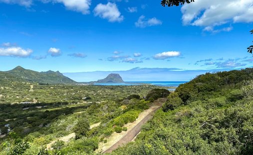 Penthouse in Black River, Rivière Noire District, Mauritius 1