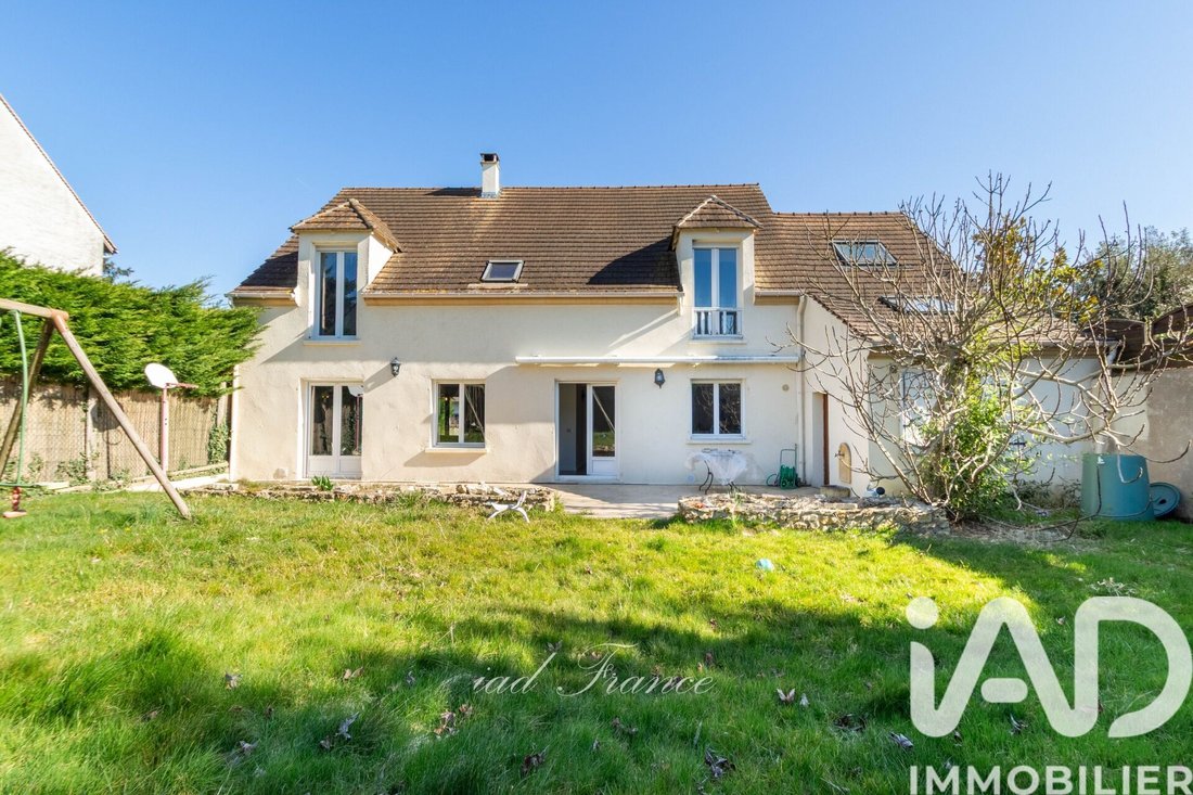 House in Orgeval, Ile-de-France, France 1 - 17389867