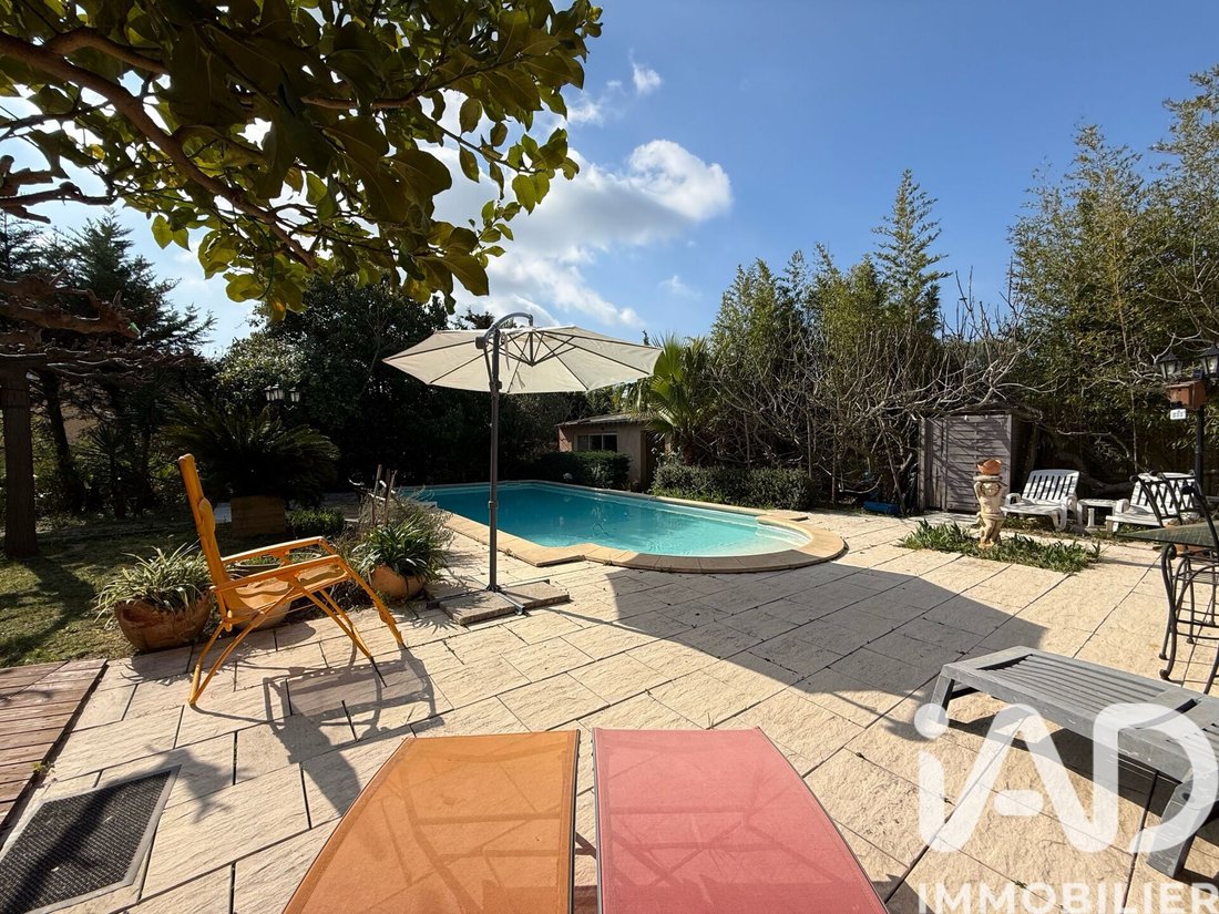 House in La Crau, Provence-Alpes-Côte d'Azur, France 2 - 16387492