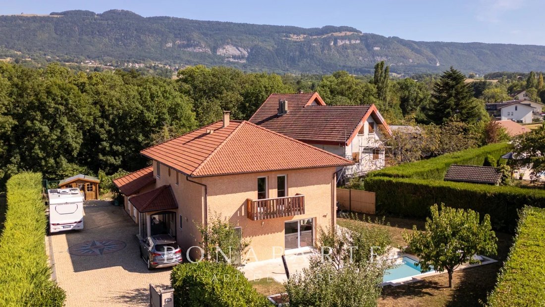 House in Neydens, Auvergne-Rhône-Alpes, France 1 - 17389094