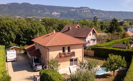 House in Neydens, Auvergne-Rhône-Alpes, France 1