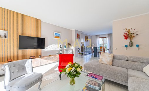Apartment in Ledru Rollin, Le Perreux-sur-Marne, France 1