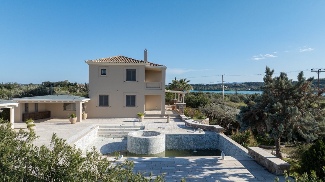 Villa in Koinotita Portoxeliou, Kranidi, Greece 4 - 17388899