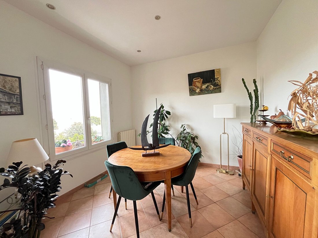 Apartment in Pointe Rouge, 8e Arrondissement, Marseille 2 - 17389248