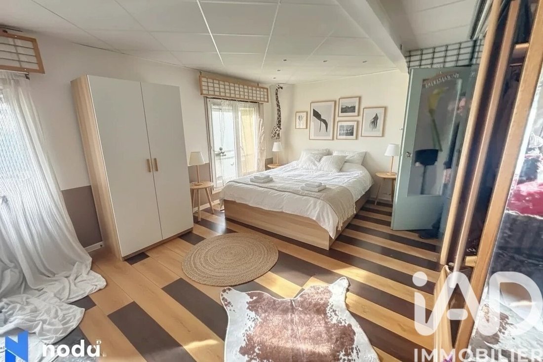 House in Centre Ville Est, Ivry-sur-Seine, France 5 - 17389787