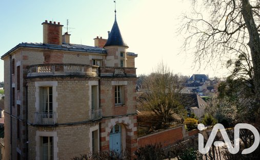 House in Nord Est, Chatillon-sur-Seine, France 1