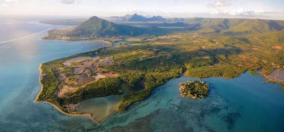 Land in Black River, Rivière Noire District, Mauritius 1 - 17389628