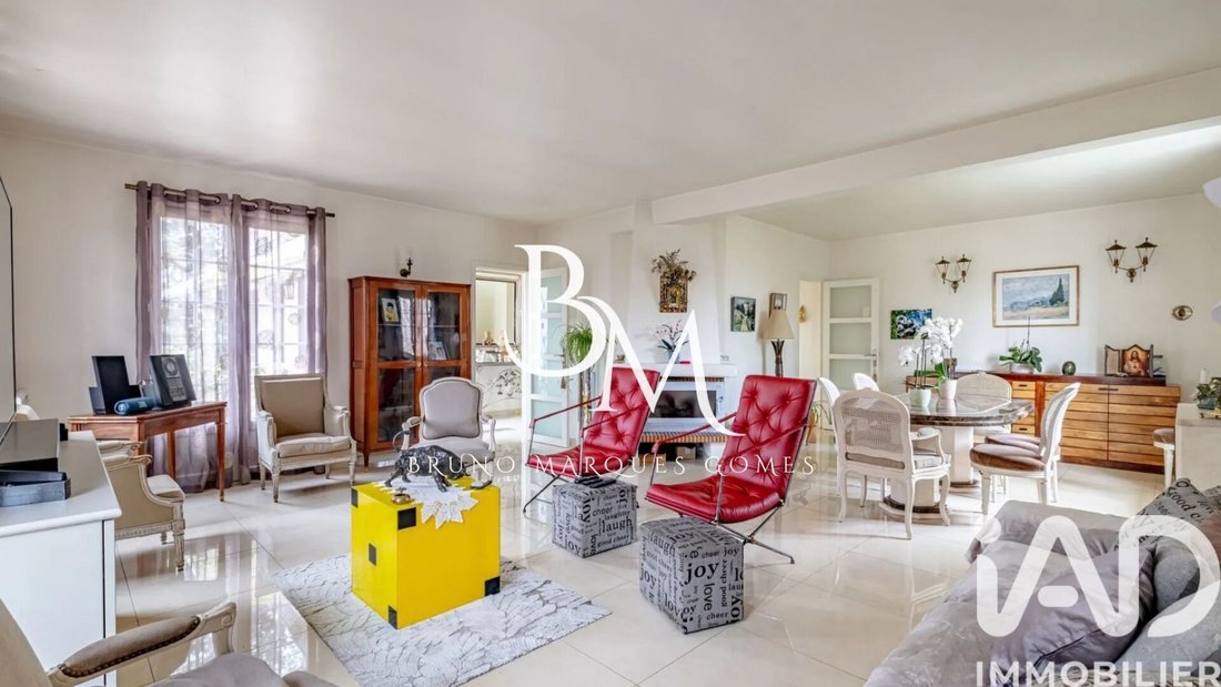 House in Miraville, Sarcelles, France 4 - 17389855