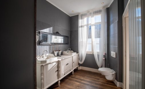 19th Century Castle, Pyrenees, Ideal For Bed And Breakfast Or A Small Hotel.