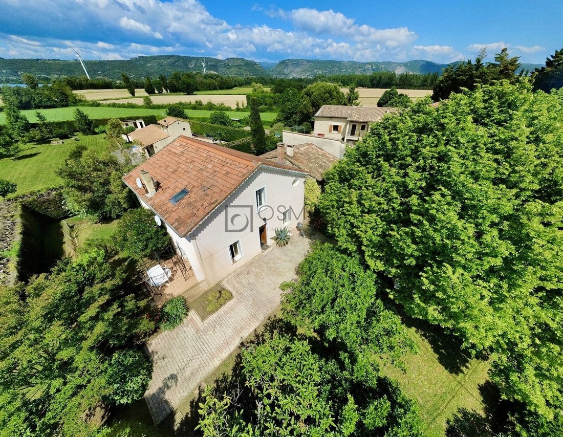 House in Loriol-sur-Drome, Auvergne-Rhône-Alpes, France 4 - 17388632