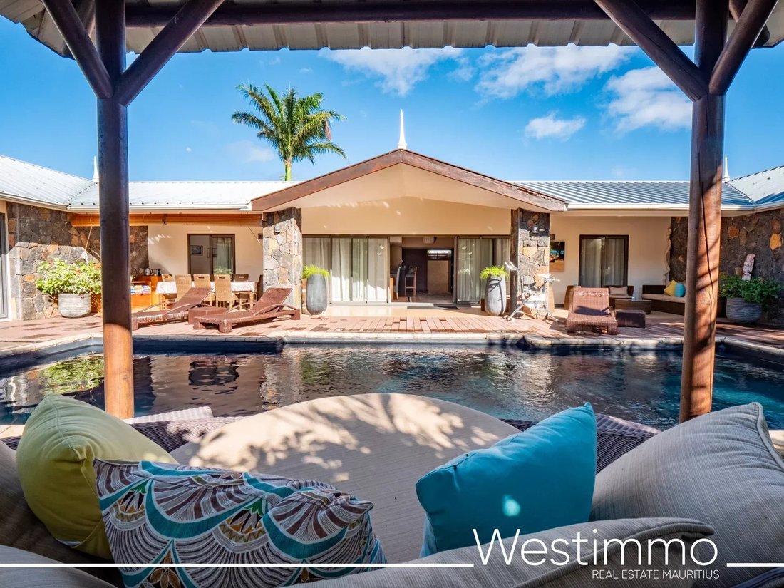 House in Flic en Flac, Rivière Noire District, Mauritius 1 - 17389635