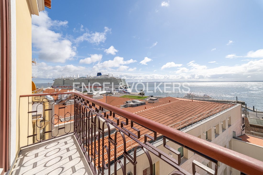 Apartment in Santa Maria Maior, Lisbon, Portugal 2 - 16664538