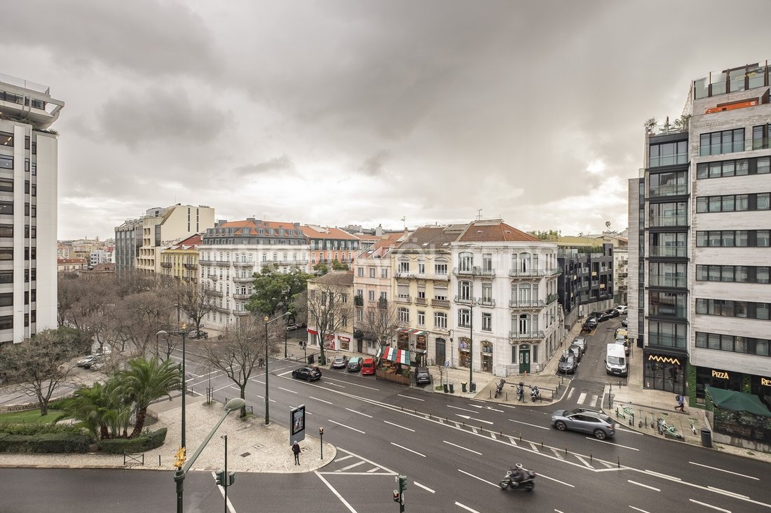 Apartment in Santo Antonio, Lisbon, Portugal 5 - 17389417