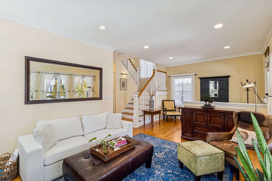East Quogue, New York, United States 4 - 17389136