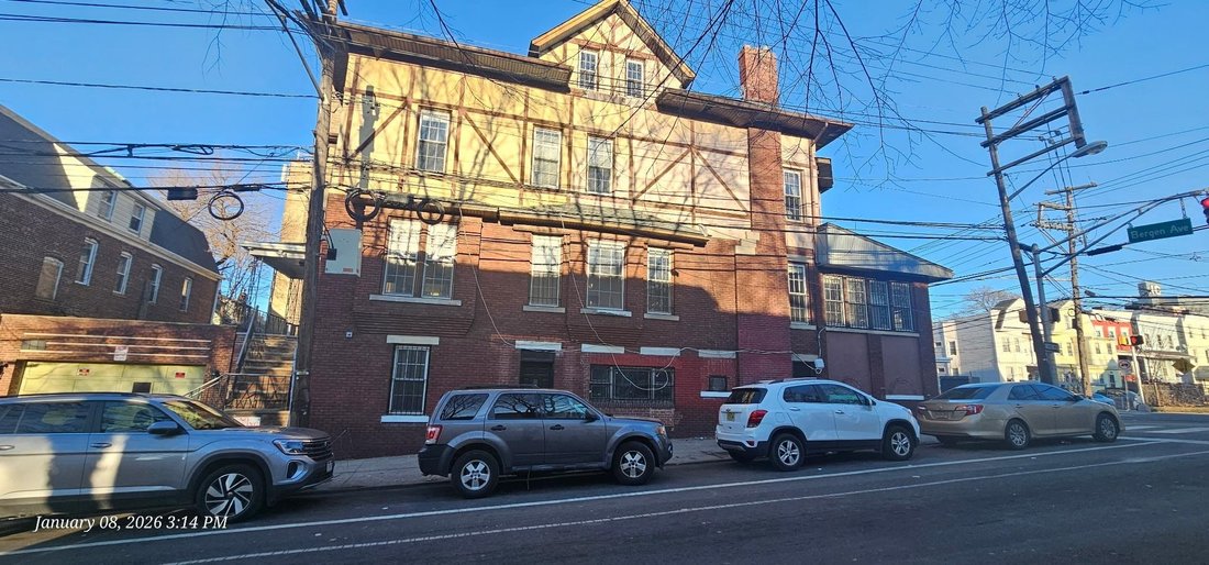 House in Jersey City, New Jersey, United States 4 - 17389637