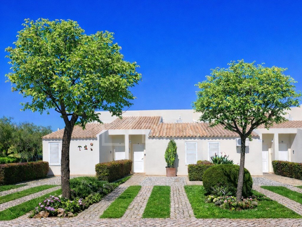 House in Vilamoura, Quarteira, Algarve 1 - 17123584